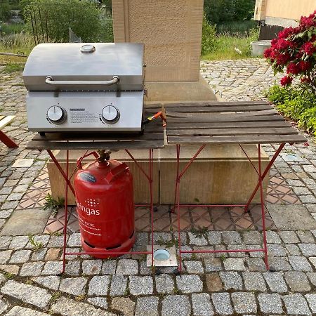 Ferienwohnung Wachstube Mit 3 Schlafraeumen Im Rittergut Leppersdorf Wachau Exterior foto
